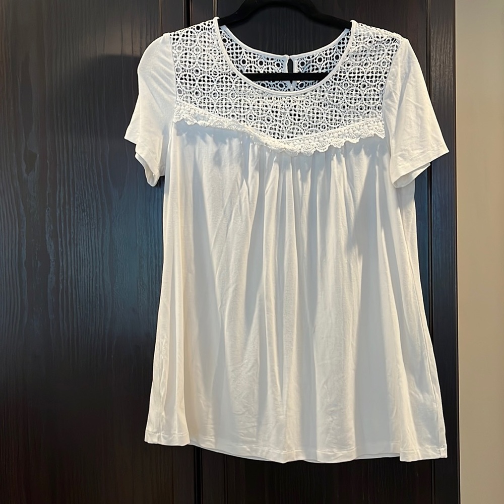 Pea in a pod top